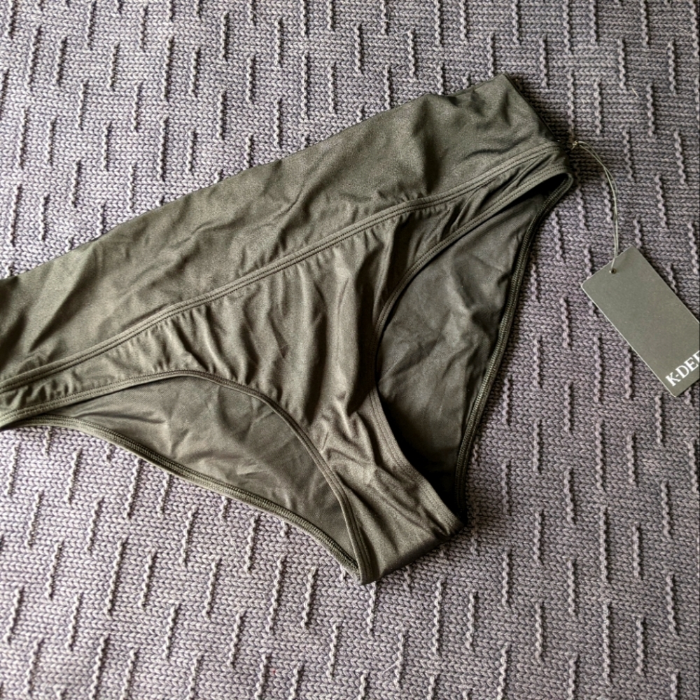 K-Deer Long Line Black Bikini Bottoms 4X NWT